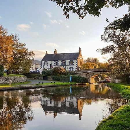 The Bridge Inn Ratho 외부 사진